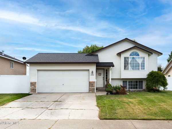 2526 N Alfalfa Loop , Post Falls, ID 83854