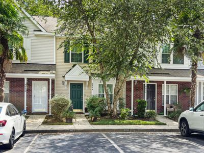 8056 Shadow Oak Drive, North Charleston, SC 29406