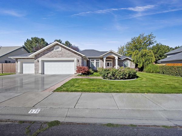 575 Woodland Drive, Twin Falls, ID 83301