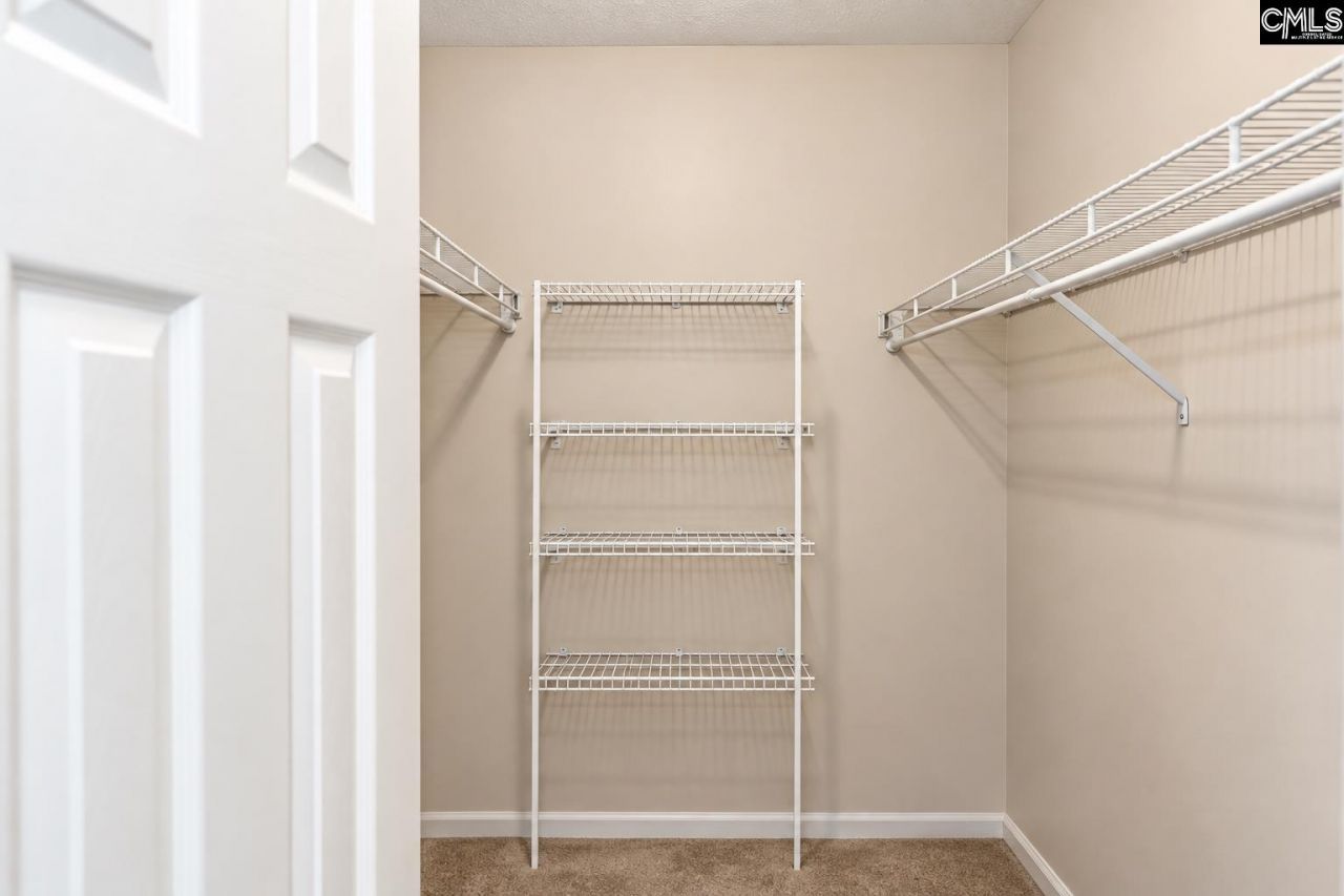 153 Springhaven  Photo 10