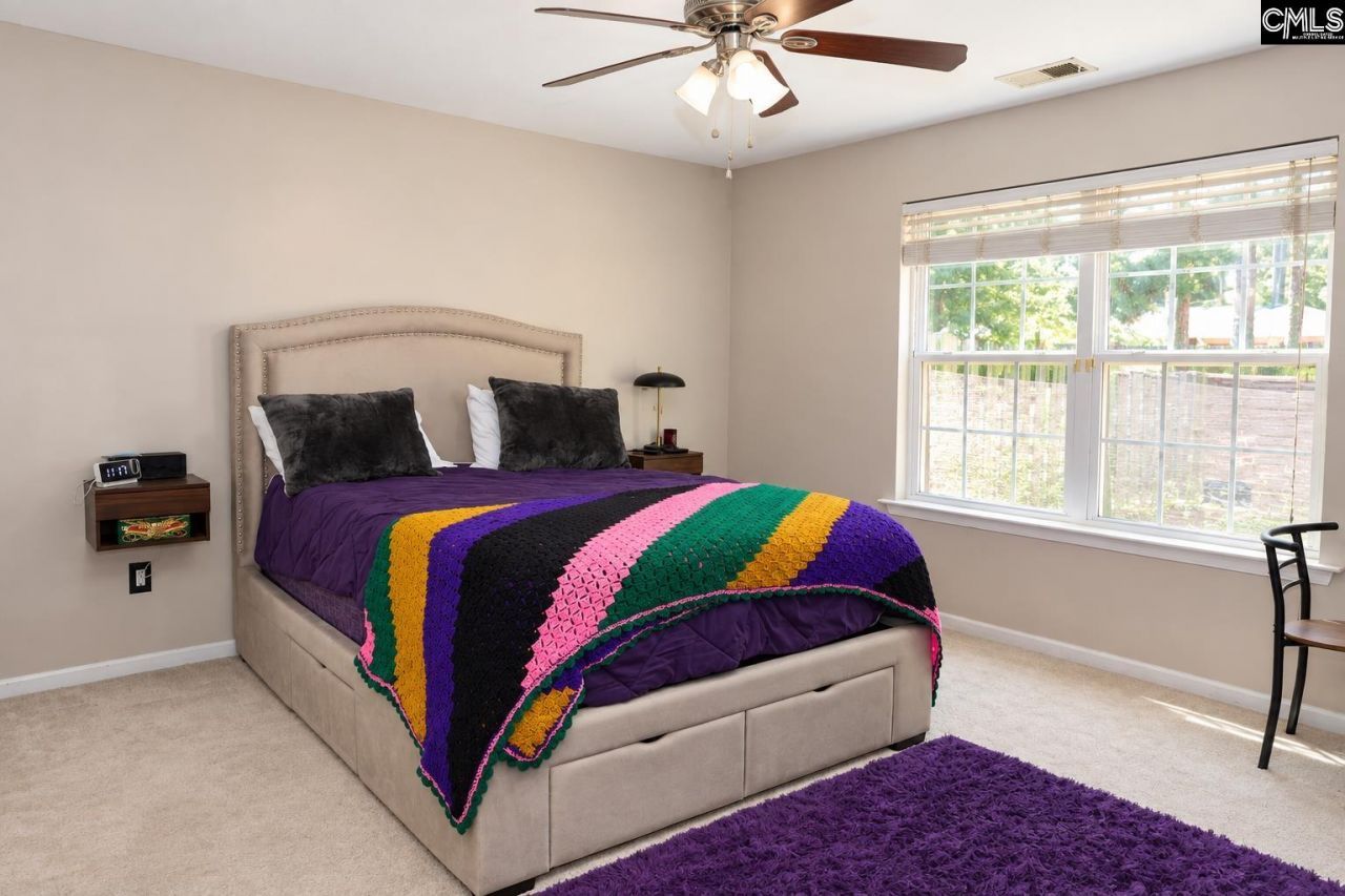 153 Springhaven  Photo 12