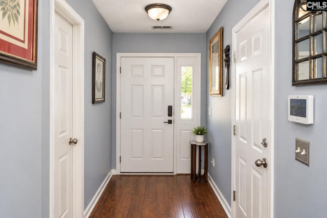 153 Springhaven  Photo 13