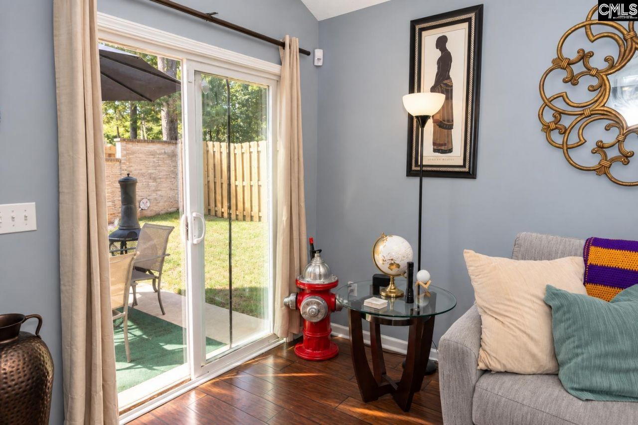 153 Springhaven  Photo 15