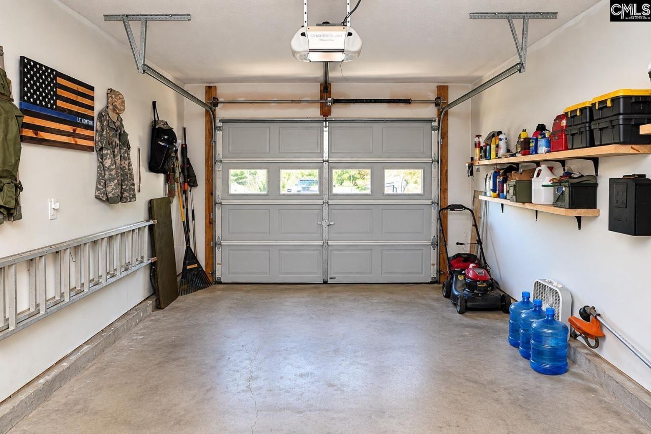 153 Springhaven  Photo 26