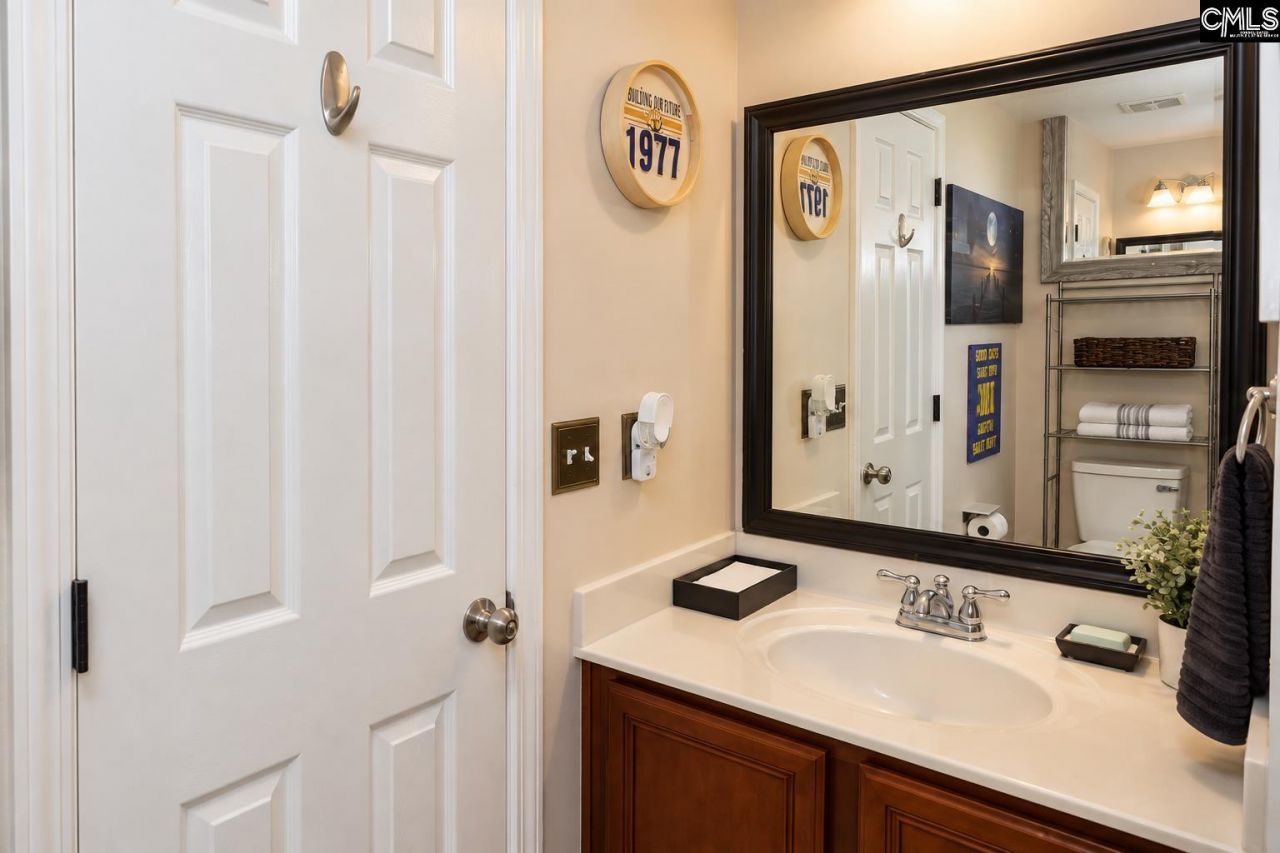 153 Springhaven  Photo 33