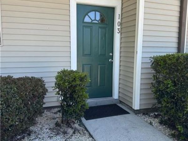 1020 ST JULIEN Drive , Unit 103, Kenner, LA 70065
