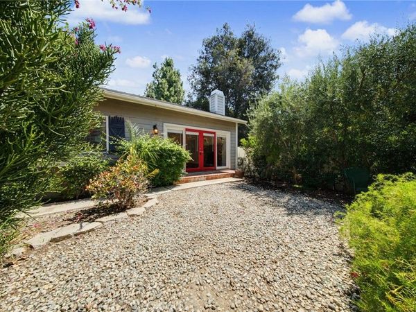 4628 Seratt Place, Valley Village, CA 91607