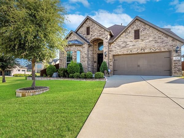 2710 Avondale Drive , Mansfield, TX 76063