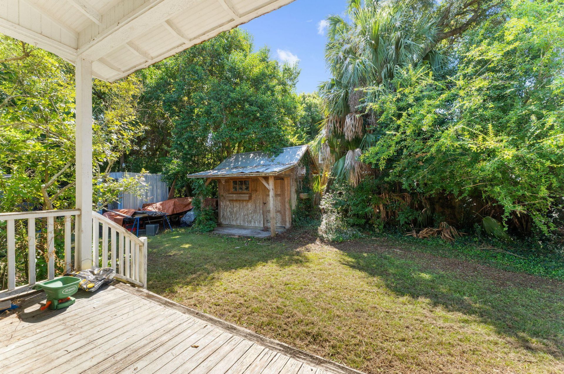 161 Grove Street Photo 19