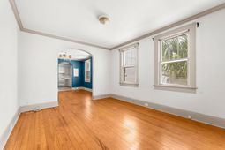 161 Grove Street photo 4