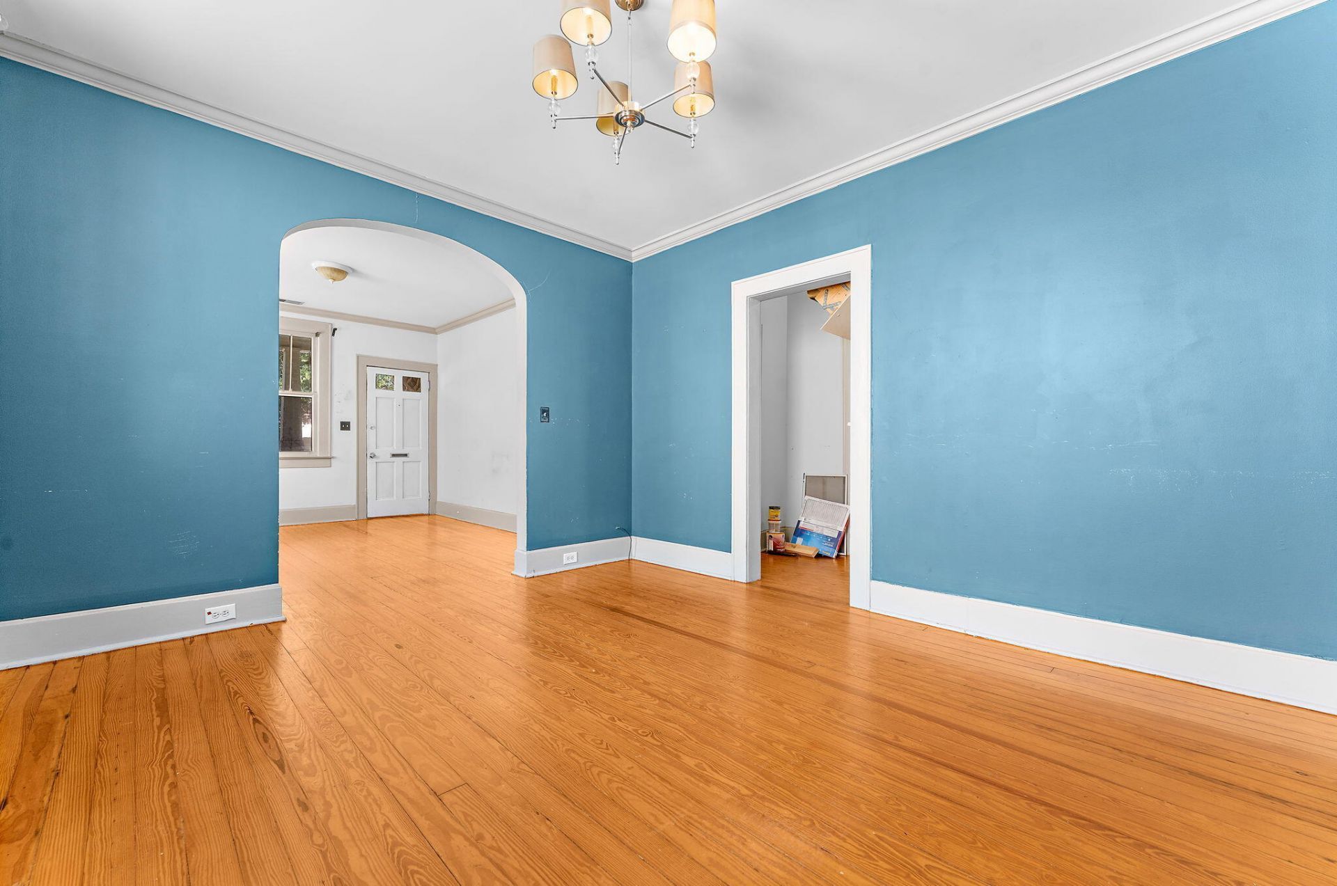 161 Grove Street Photo 8