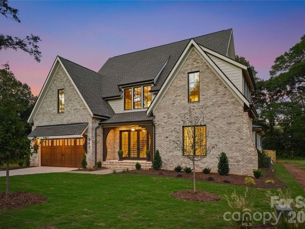 617 Shelton Street, Charlotte, NC 28270