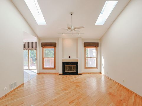 Main Photo