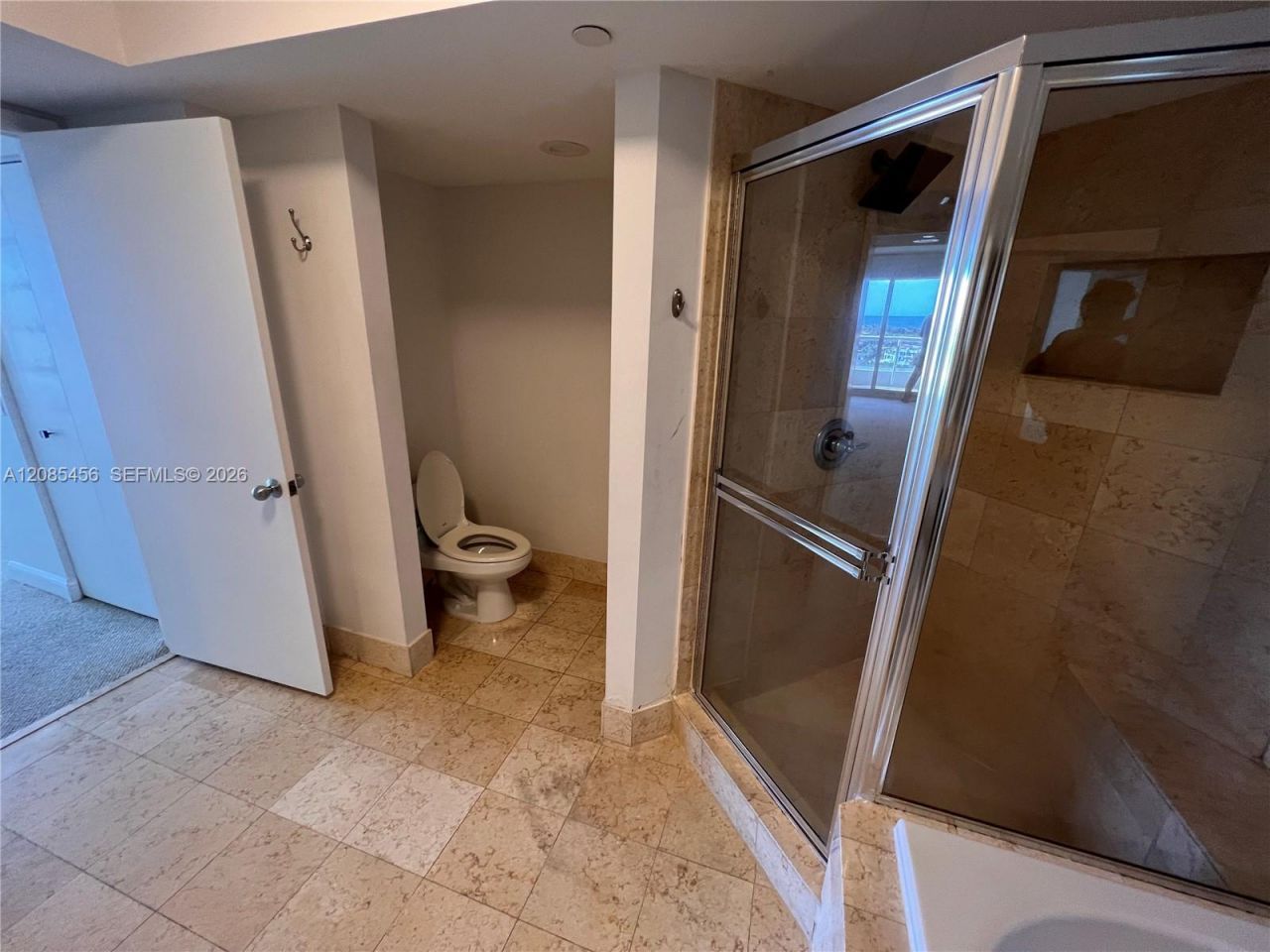 21055 Yacht Club Dr , Unit 1206, Aventura, FL 33180 Photo