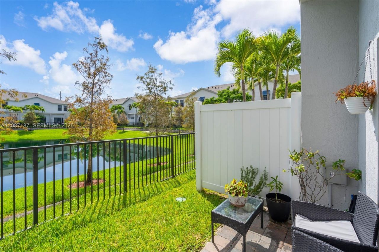 856 NW 3rd Way, Pompano Beach, FL 33060 Photo