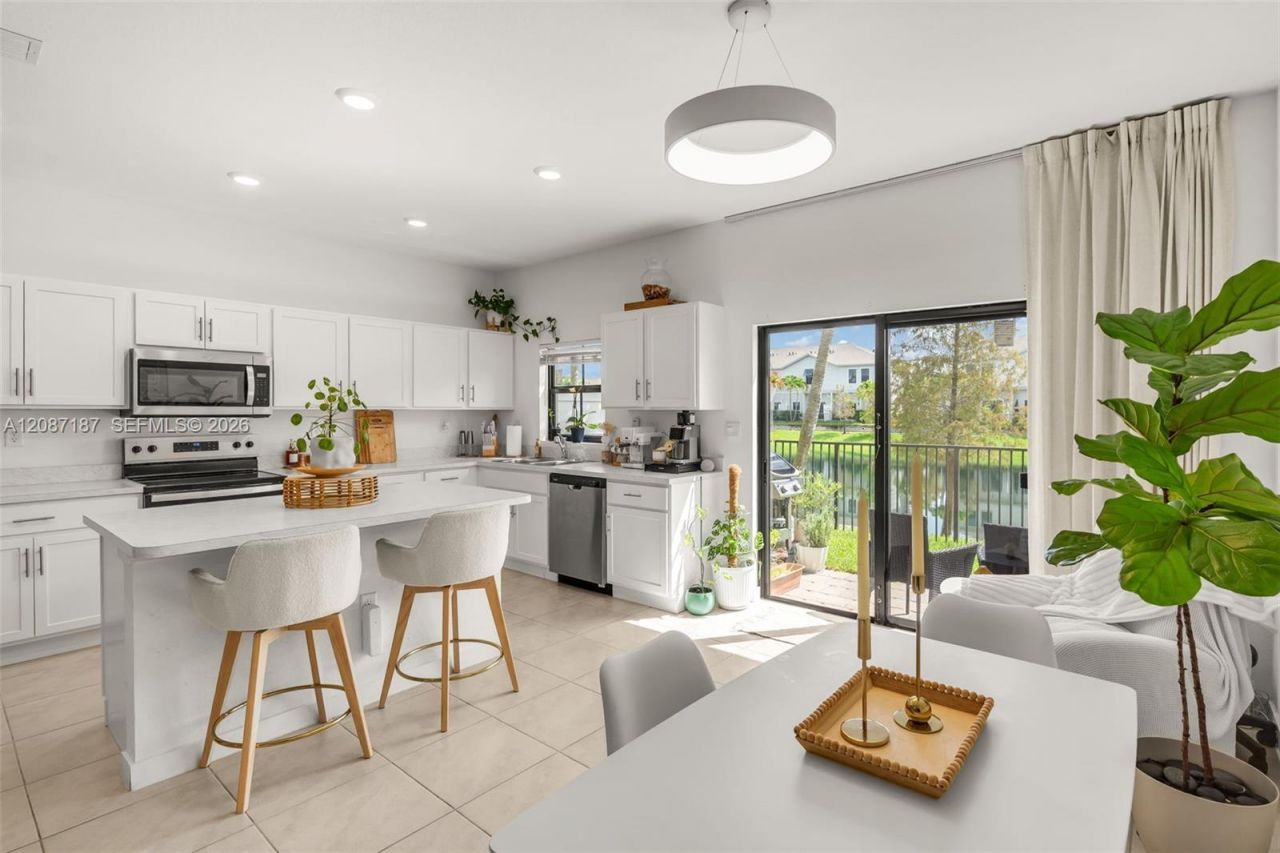856 NW 3rd Way, Pompano Beach, FL 33060 Photo