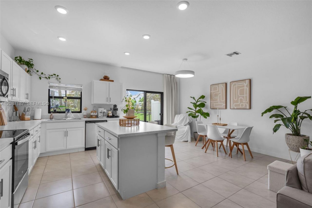 856 NW 3rd Way, Pompano Beach, FL 33060 Photo