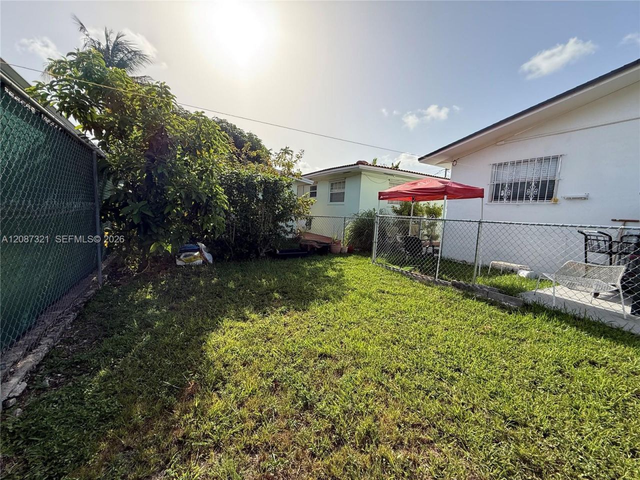 8860 SW 32nd St , Unit front, Miami, FL 33165 Photo