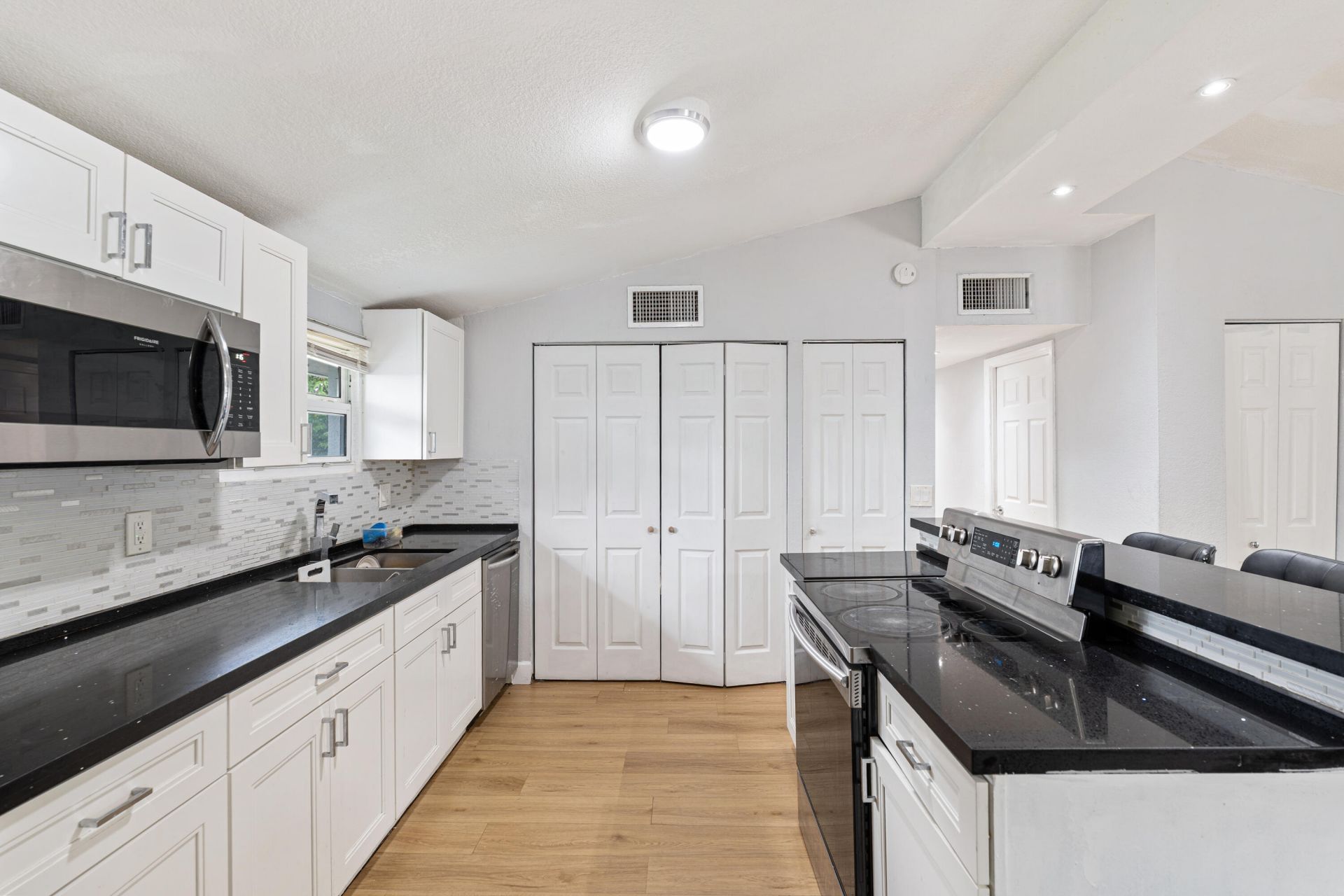 3872 Mackinac Road, Seminole Manor, FL 33462 Photo