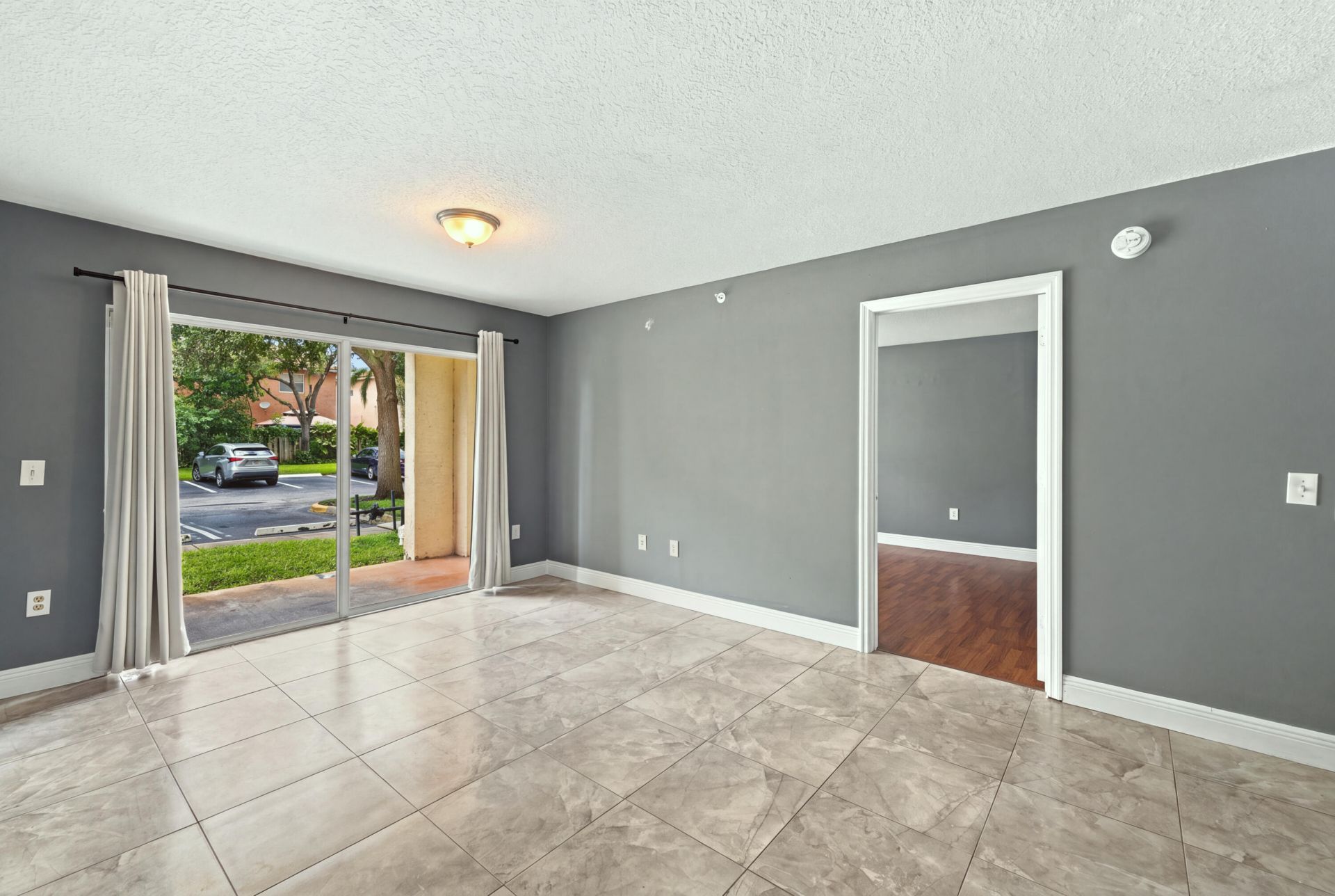 4041 San Marino Boulevard, Unit 105, West Palm Beach, FL 33409 Photo