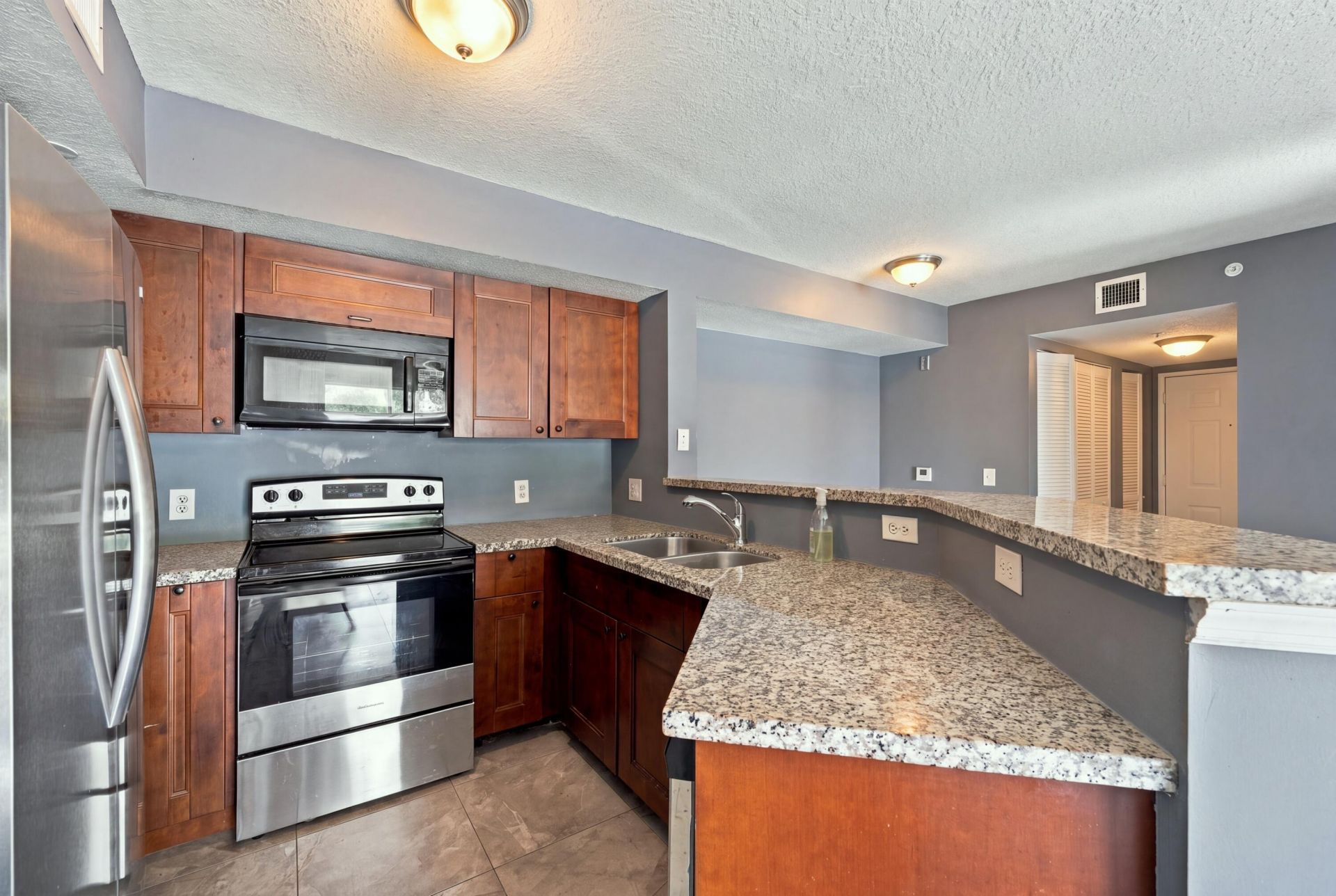 4041 San Marino Boulevard, Unit 105, West Palm Beach, FL 33409 Photo