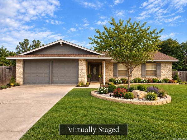 7818 Rustic Forest Dr., San Antonio, TX 78239