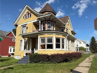 100 N Lackawanna Street , Wayland, NY 14572