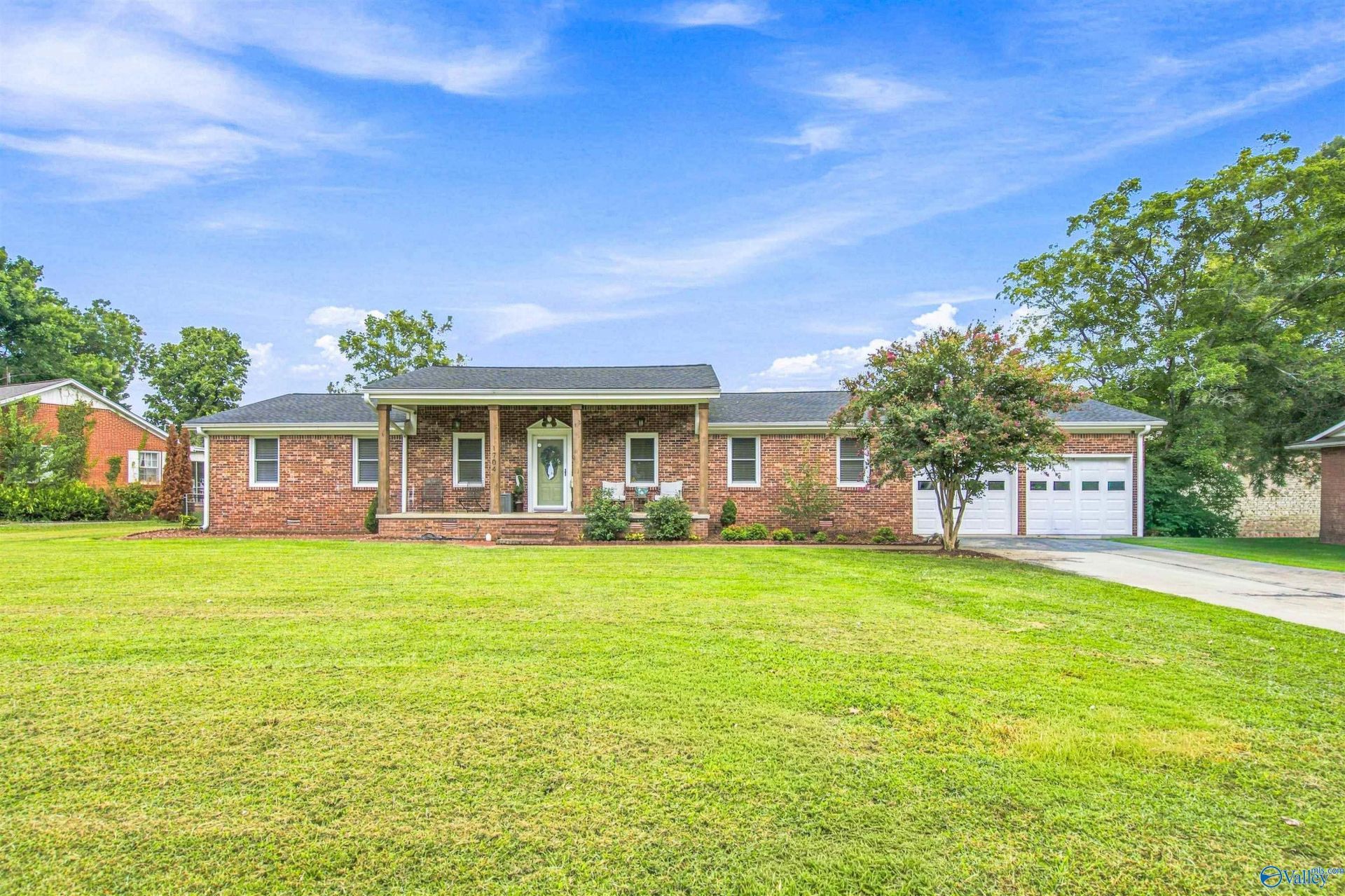 1704 Pine Street, Athens, AL 35611 Main Photo