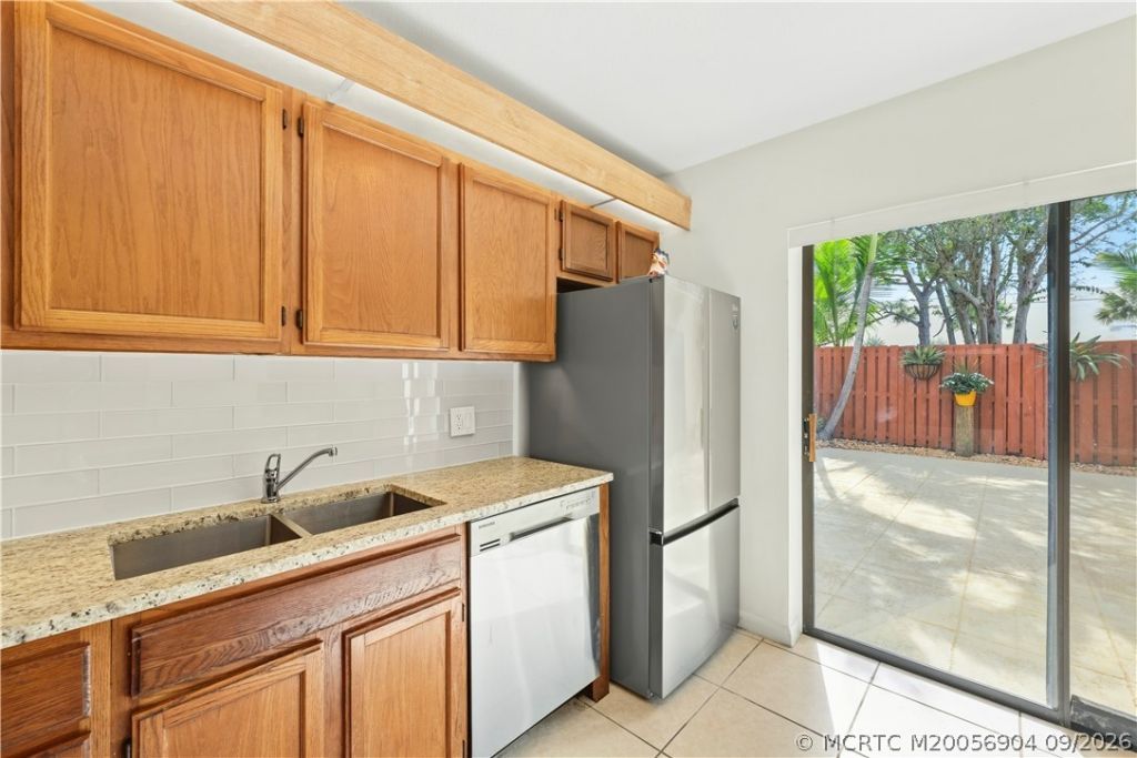 5726 SE Windsong Lane, Unit 324, Stuart, FL 34997 Photo