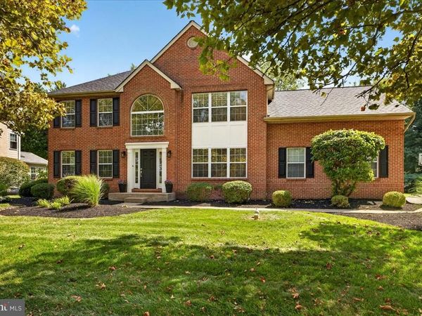 1211 LONGMEADOW LANE, YARDLEY, PA 19067