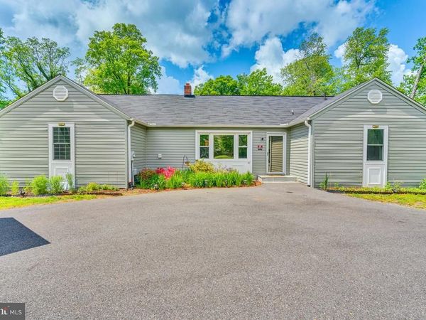 2625 A HAMILTON ROAD, WALDORF, MD 20601