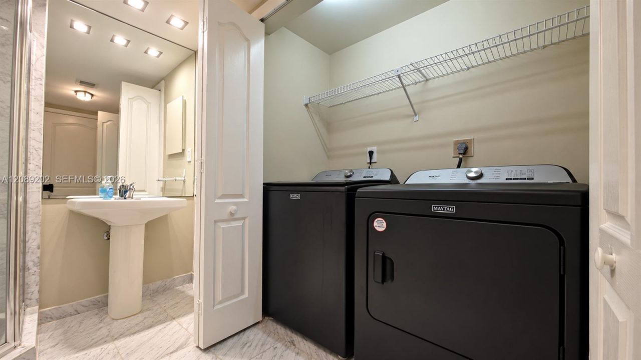 9455 Collins Ave, Unit 906, Surfside, FL 33154 Photo