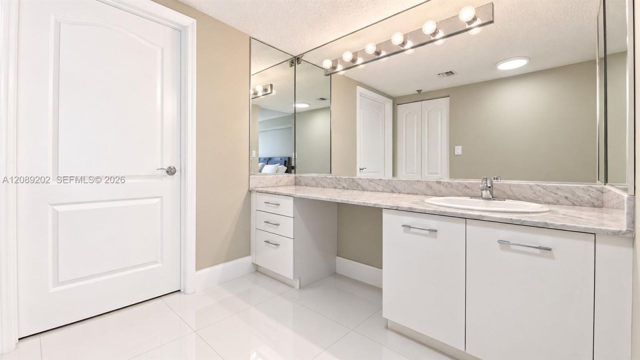 9455 Collins Ave, Unit 906, Surfside, FL 33154 Photo