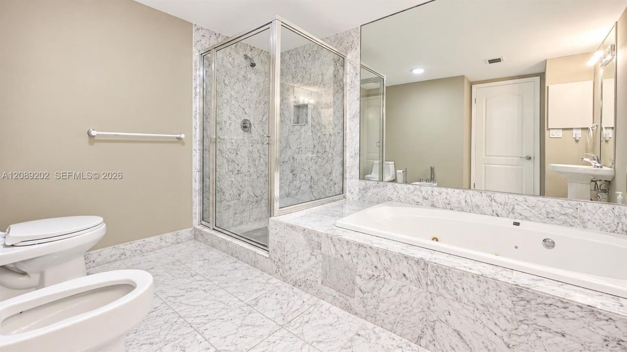 9455 Collins Ave, Unit 906, Surfside, FL 33154 Photo