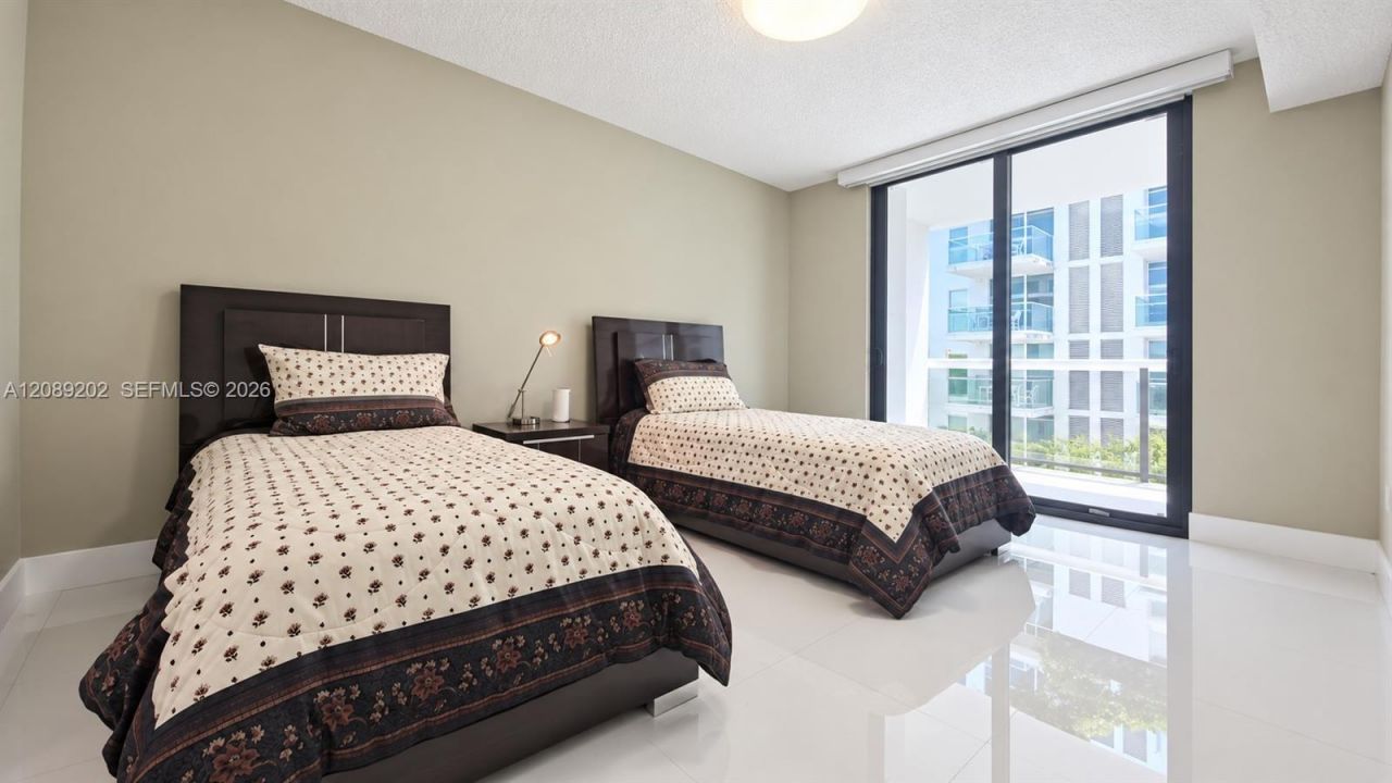 9455 Collins Ave, Unit 906, Surfside, FL 33154 Photo