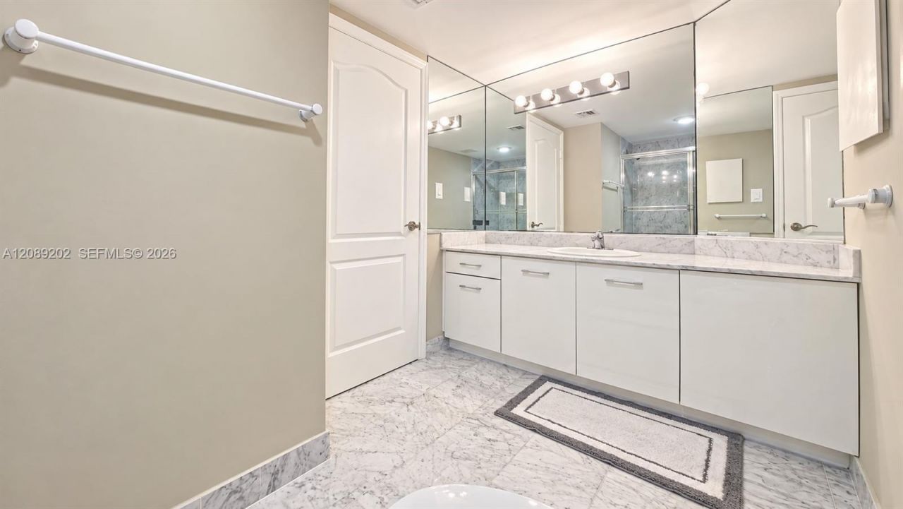 9455 Collins Ave, Unit 906, Surfside, FL 33154 Photo