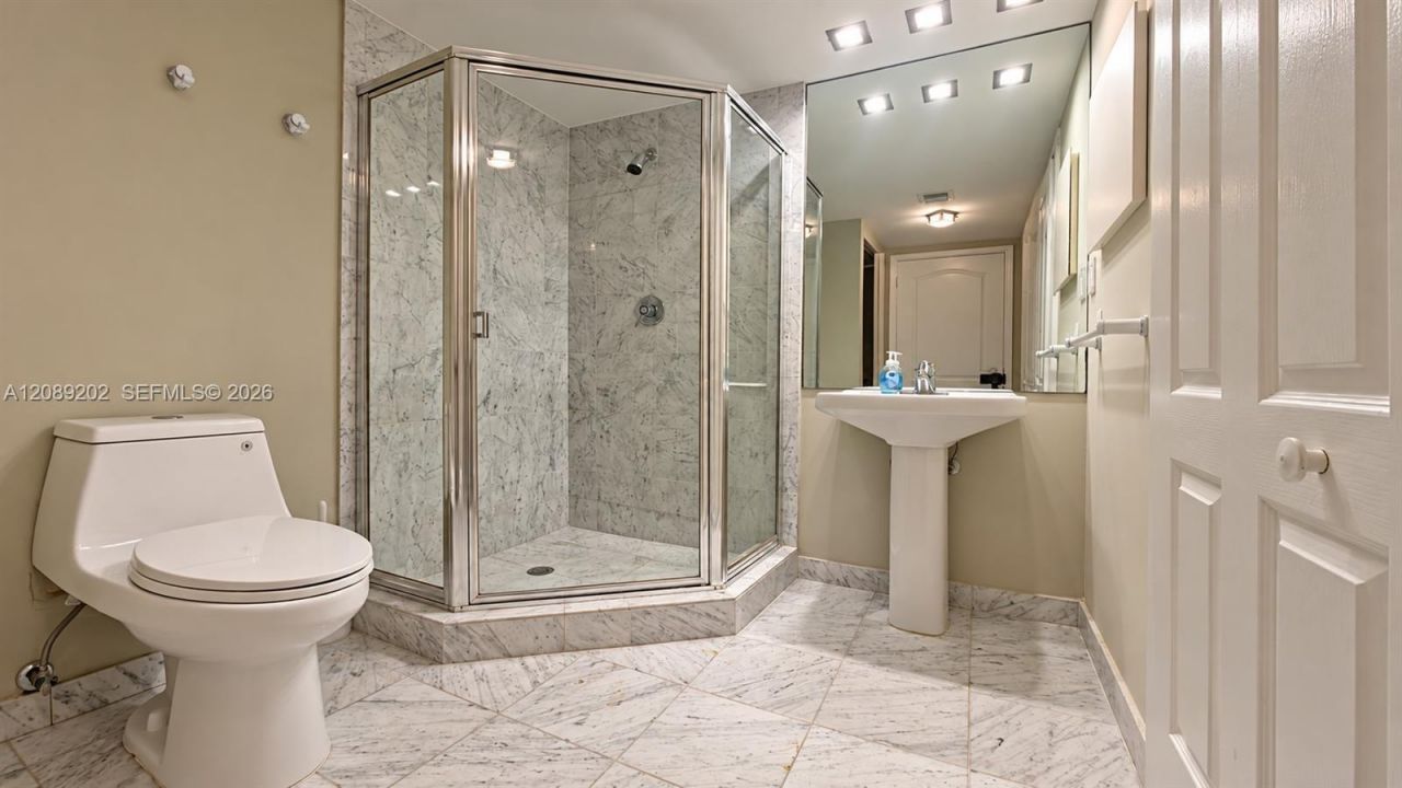 9455 Collins Ave, Unit 906, Surfside, FL 33154 Photo