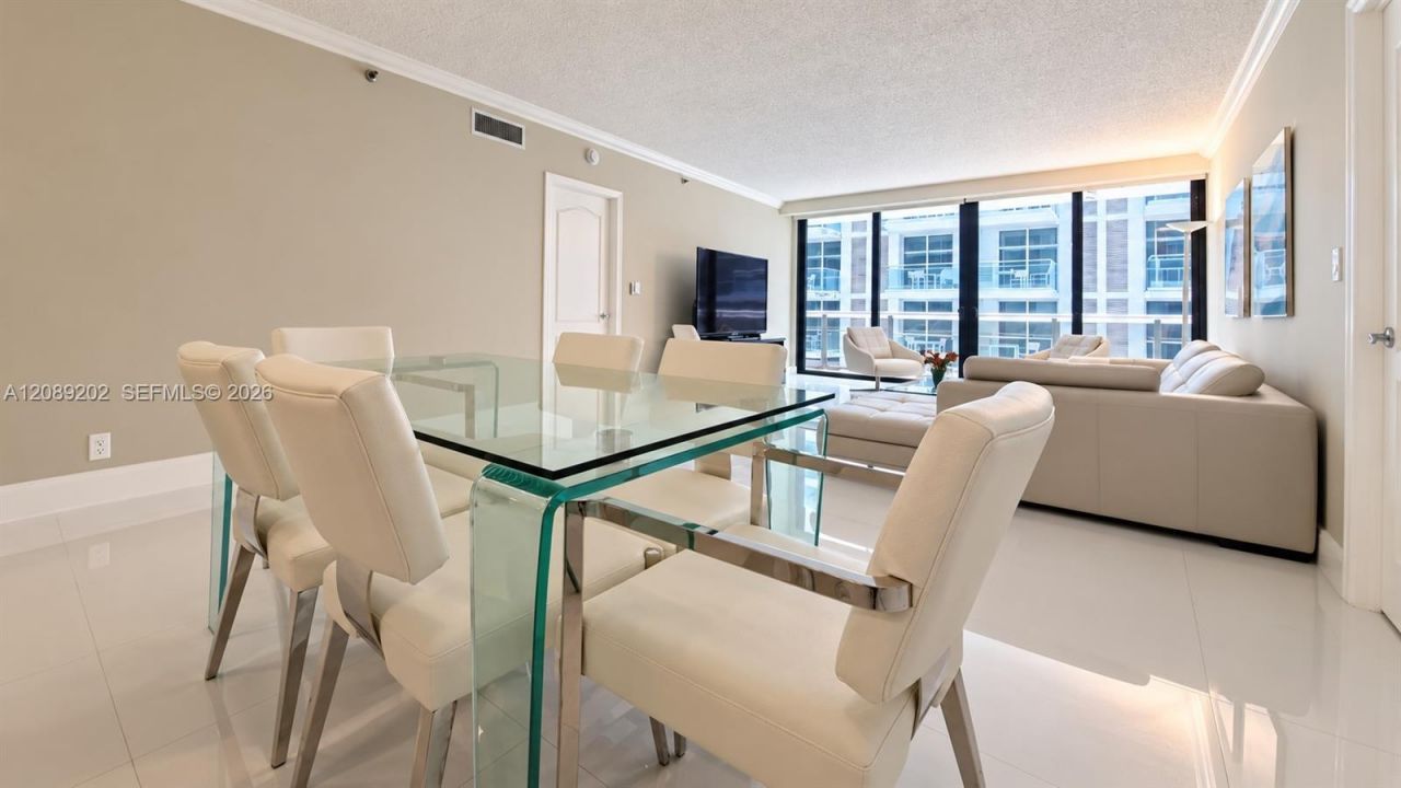 9455 Collins Ave, Unit 906, Surfside, FL 33154 Photo