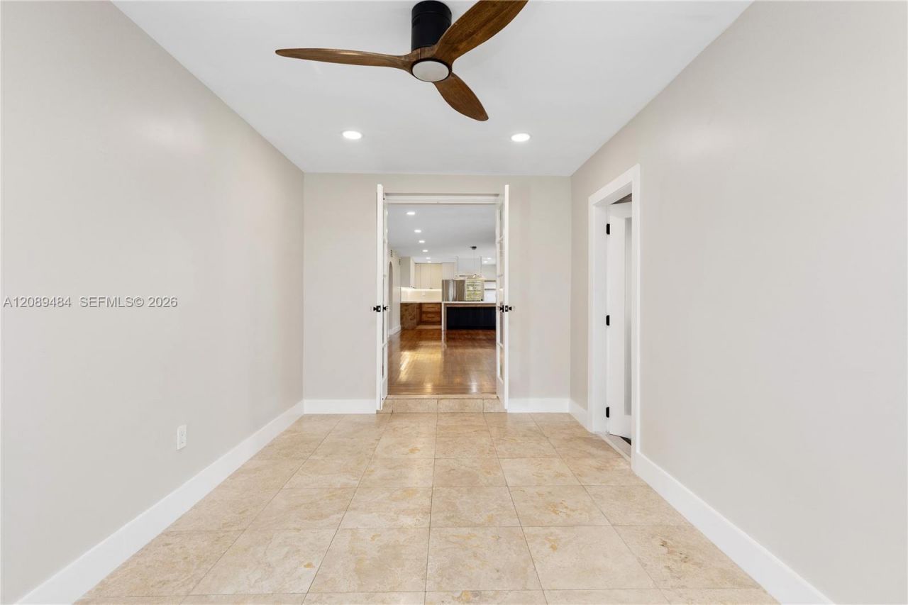 8934 Hawthorne Ave , Surfside, FL 33154 Photo