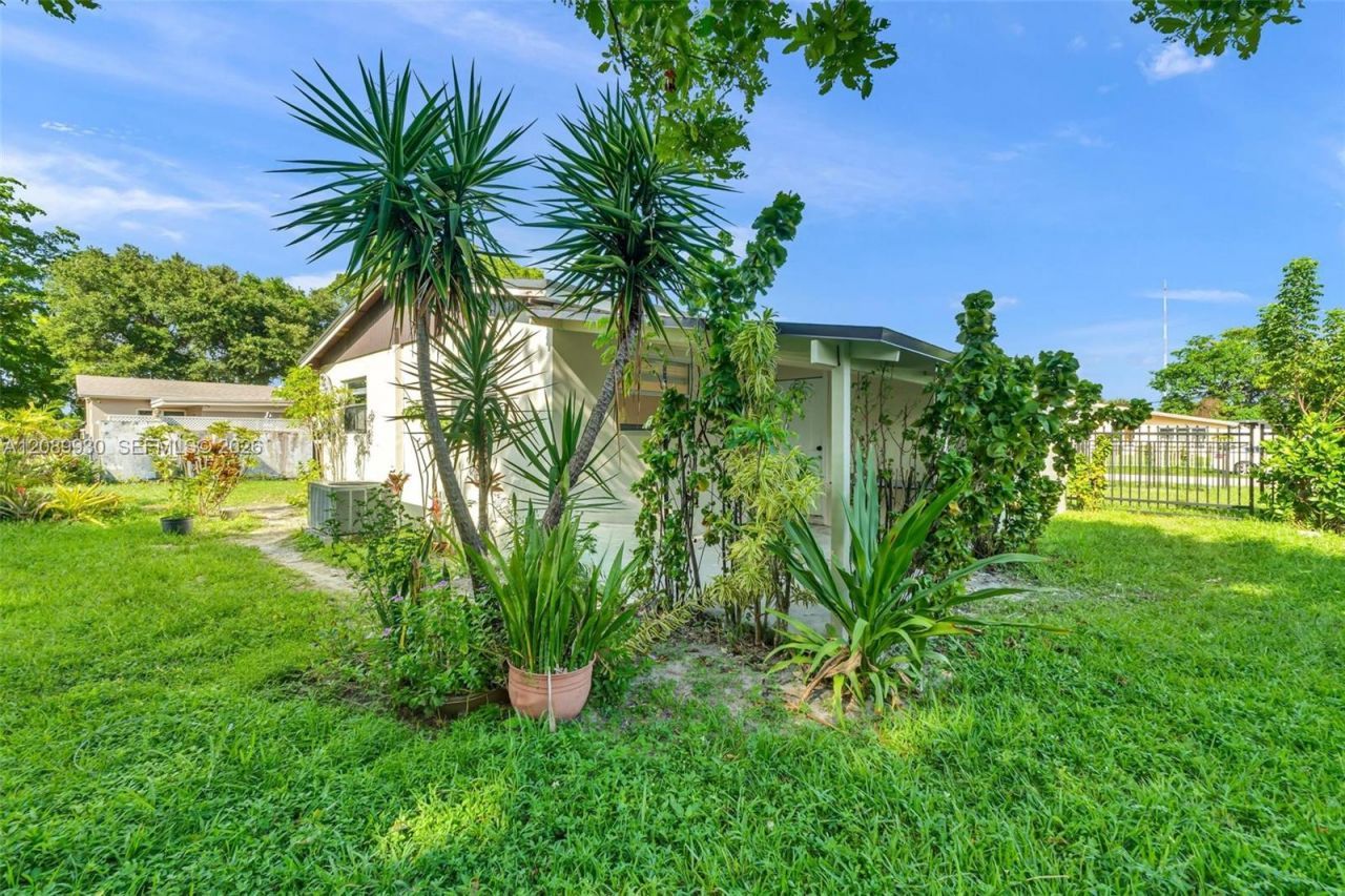 20060 NW 14th Ct, Miami Gardens, FL 33169 Photo