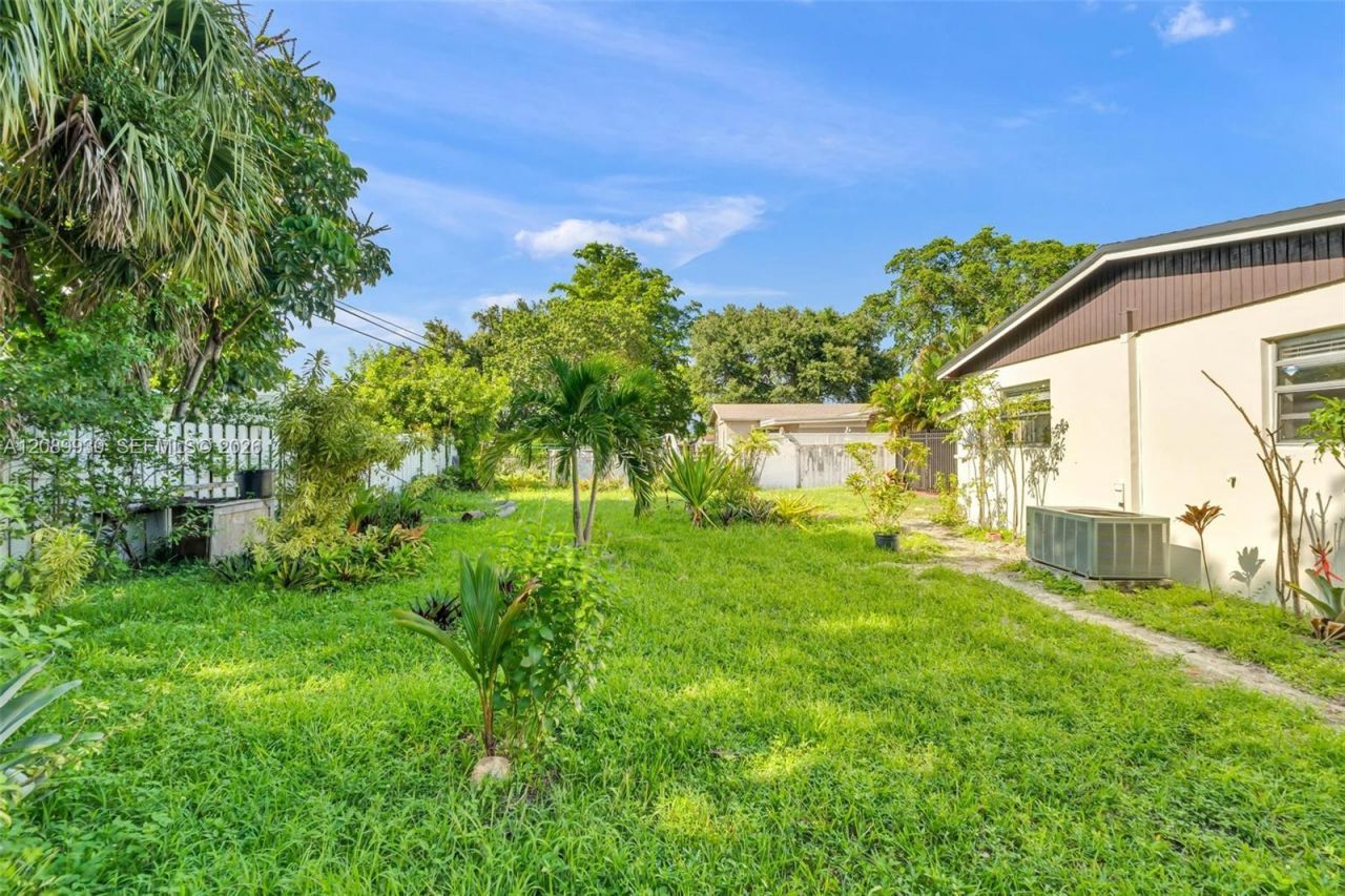 20060 NW 14th Ct, Miami Gardens, FL 33169 Photo
