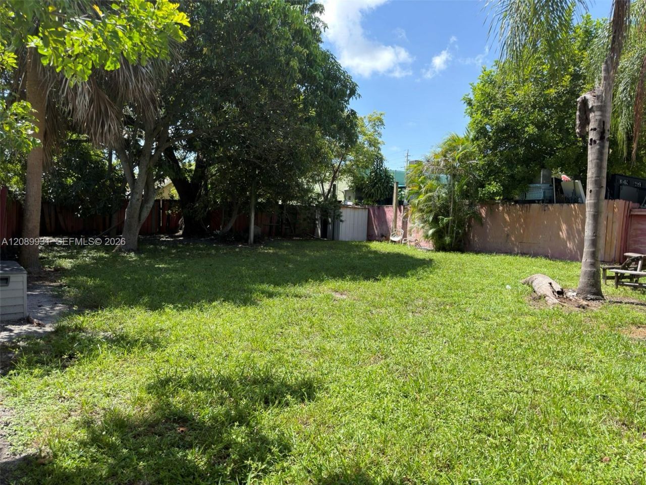 112 SE 3rd St, Hallandale Beach, FL 33009 Photo