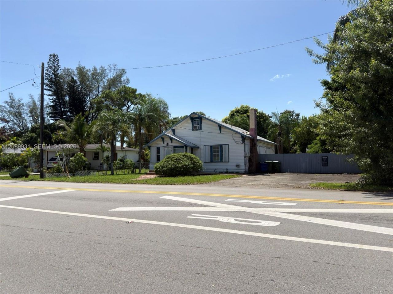 112 SE 3rd St, Hallandale Beach, FL 33009 Photo