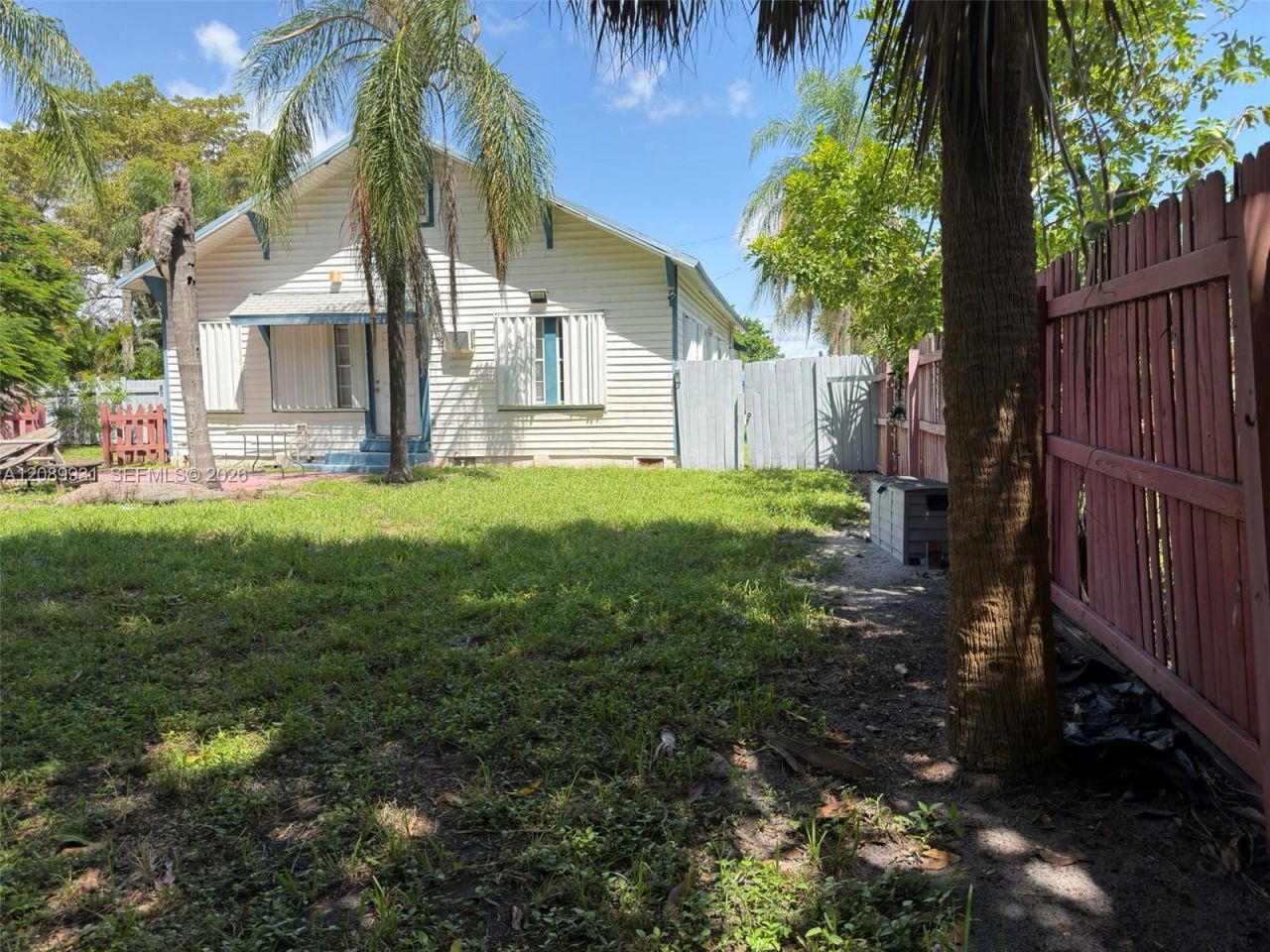 112 SE 3rd St, Hallandale Beach, FL 33009 Photo