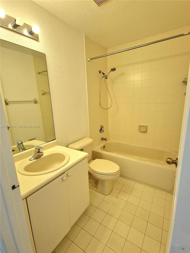 2818 SE 16th Ave , Unit 118, Homestead, FL 33035 Photo