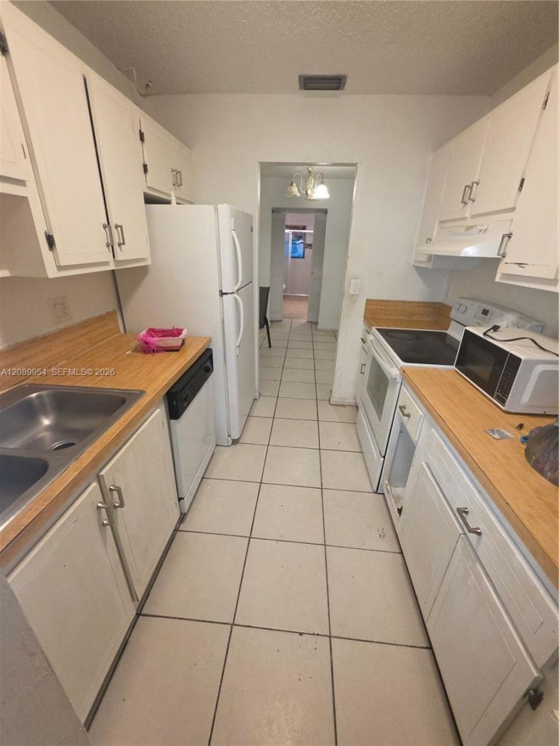 3001 NW 4th Ter, Unit 186, Pompano Beach, FL 33064 Photo