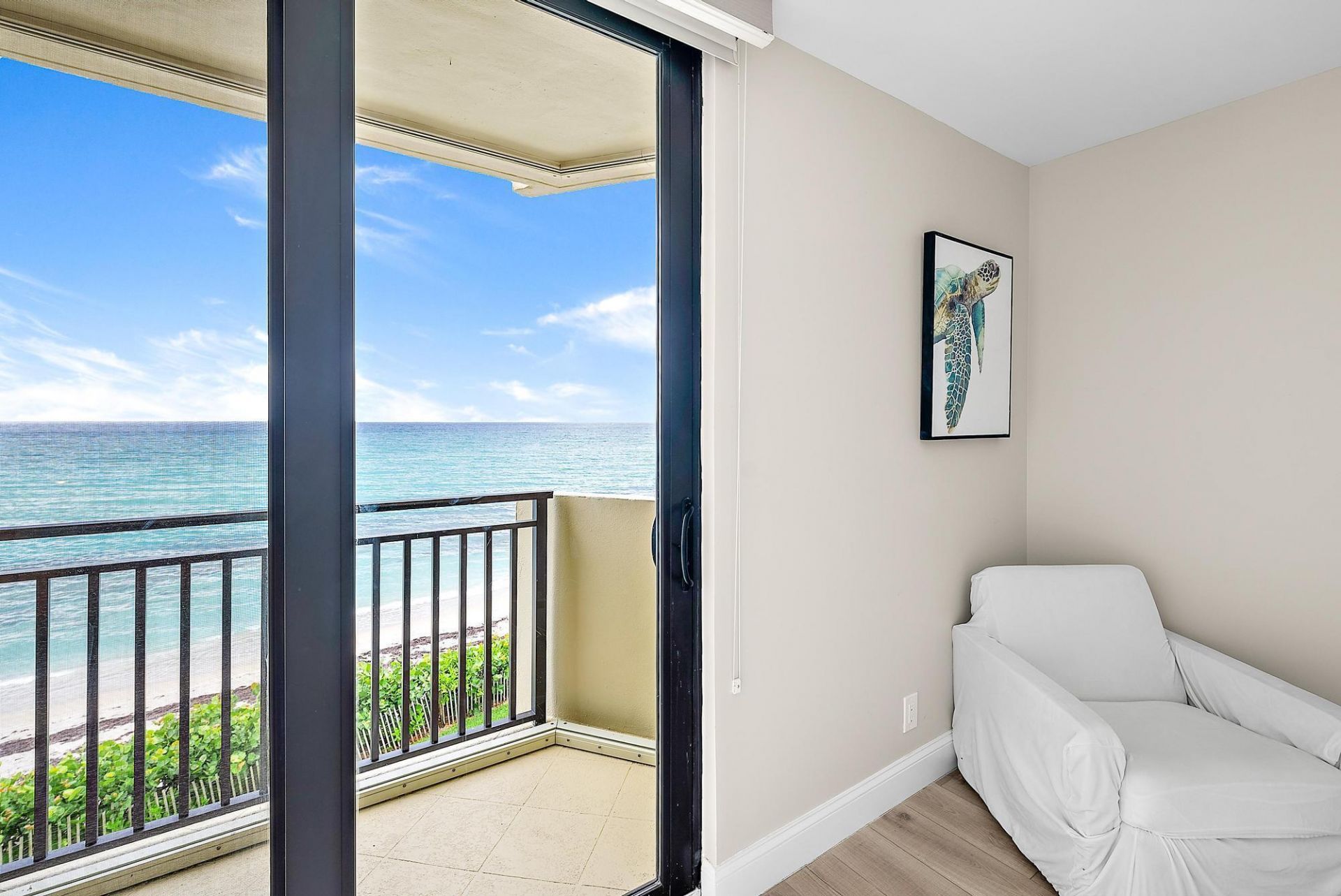 5460 N Ocean Drive, Unit 3B, Riviera Beach, FL 33404 Photo