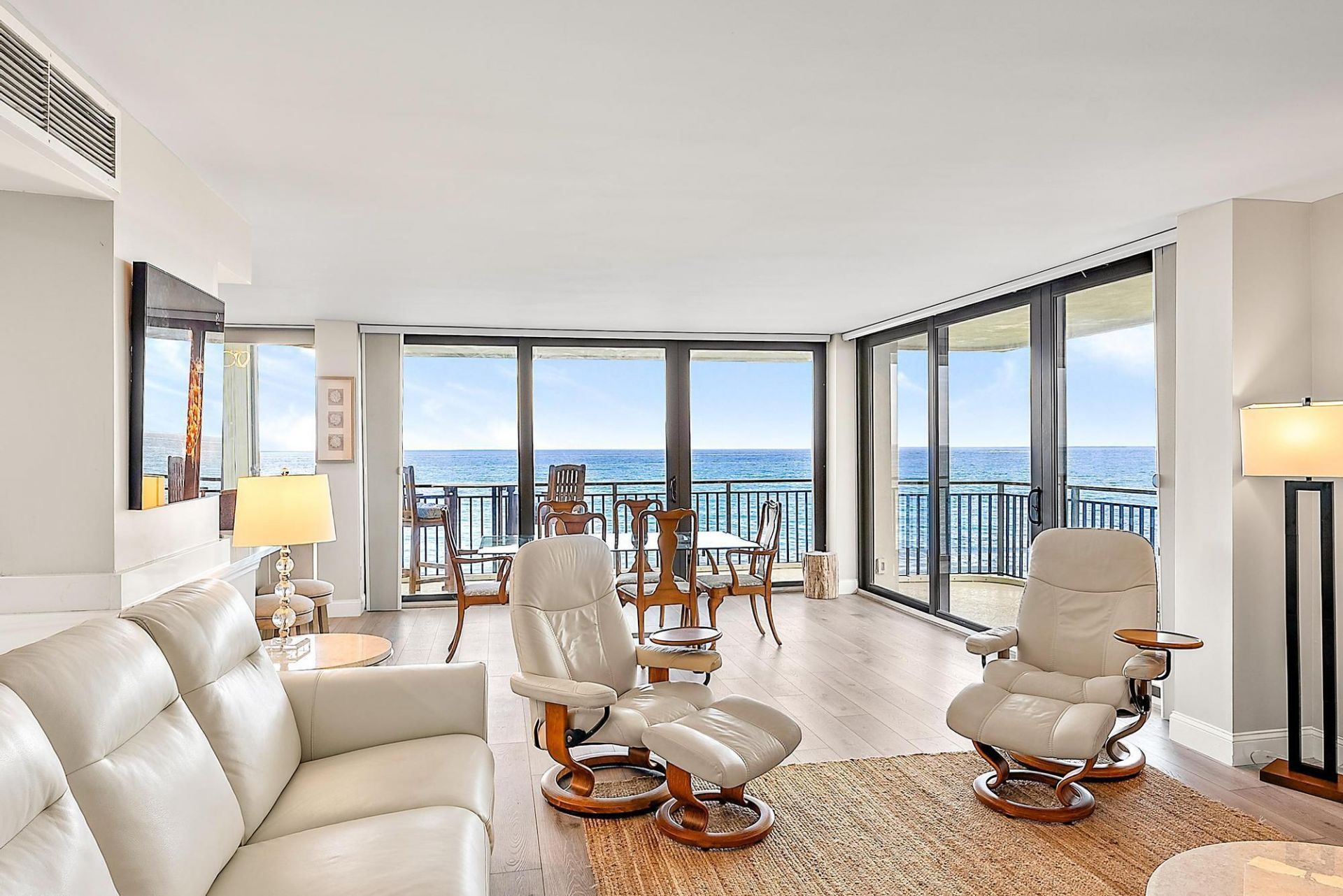 5460 N Ocean Drive, Unit 3B, Riviera Beach, FL 33404 Photo