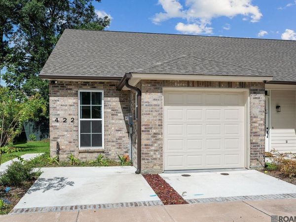 422 St Thomas Ln, Baton Rouge, LA 70806