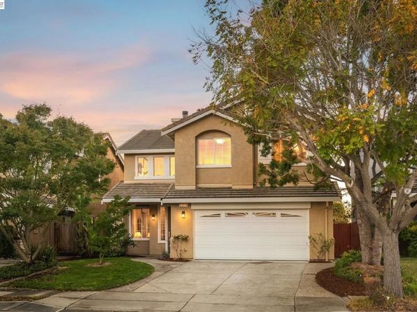 25781 Durrwood Ct, Castro Valley, CA 94552